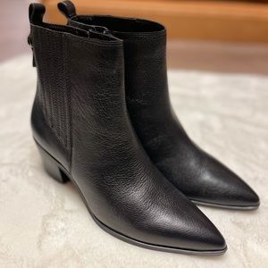 Franco Sarto brand new booties
